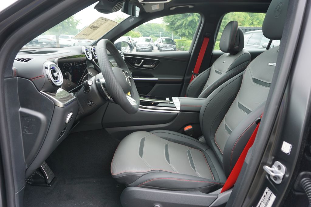 2025 Mercedes-Benz GLC 63 AMG 28