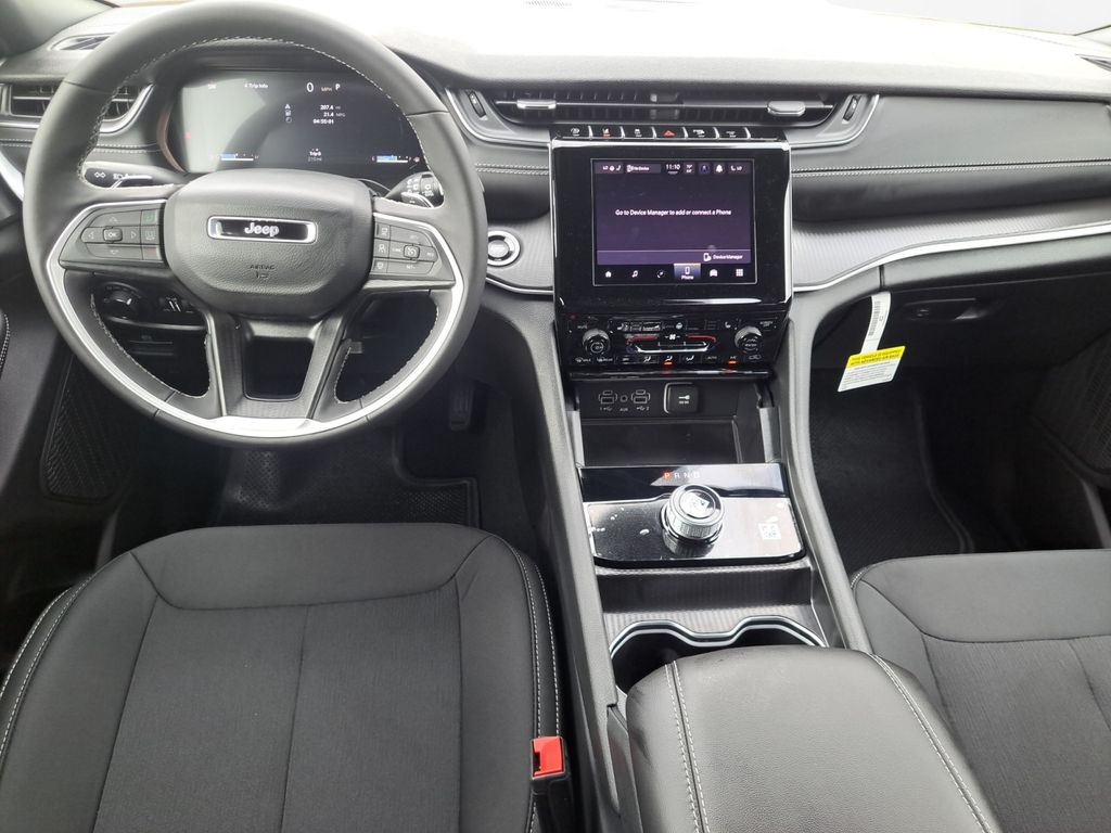 New Car 2025 Jeep Grand Cherokee  Laredo For Sale Under $35,000 In Austin, Texas