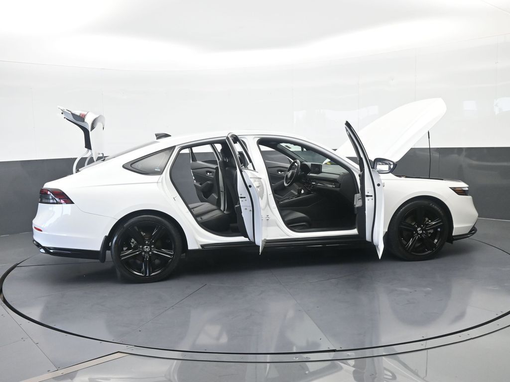 Used 2025 White Honda Sport-L image 72