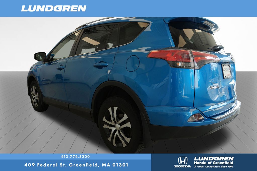 Used 2018 Toyota RAV4 SUV