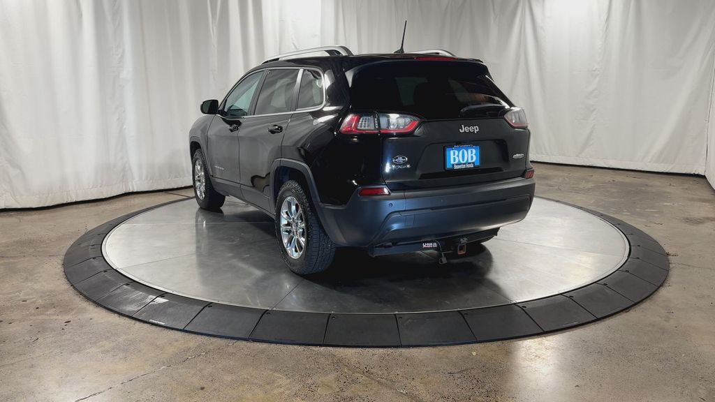 used 2019 Jeep Cherokee car, priced at $16,702