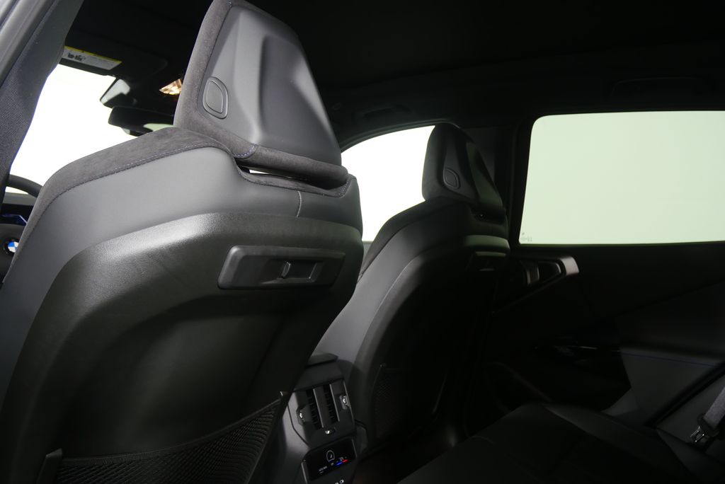 Thumbnail: 2026 BMW X3 - 17