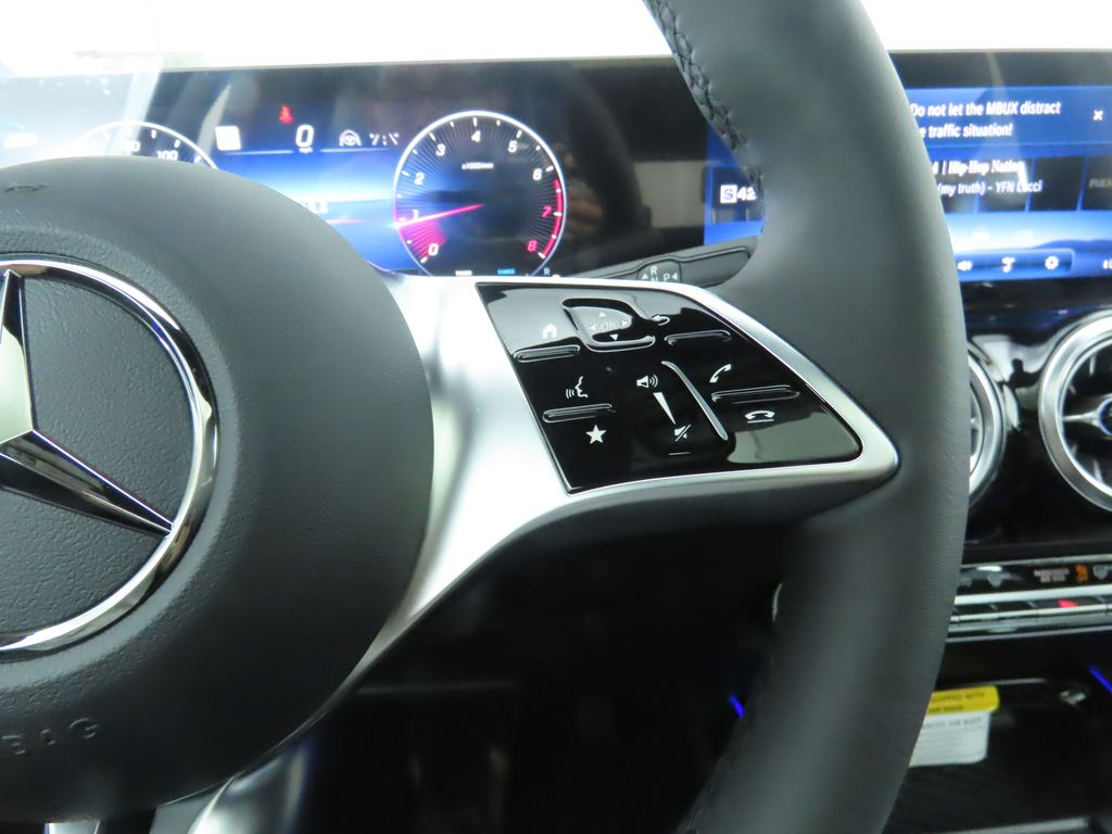 Thumbnail: 2026 Mercedes-Benz GLA - 13