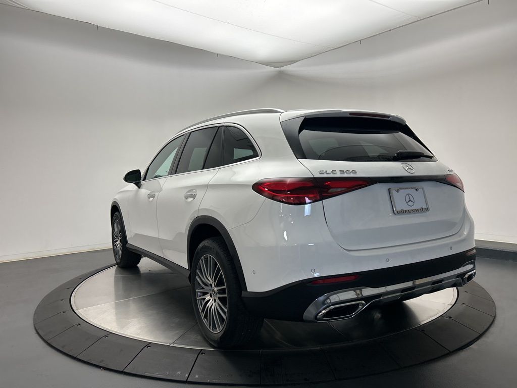 Thumbnail: 2026 Mercedes-Benz GLC - 5