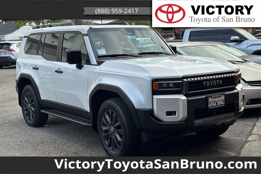 White (Wind Chill Pearl) 2027 Toyota Land Cruiser SUV / Crossover Four-Wheel Drive 8-Speed Automatic
