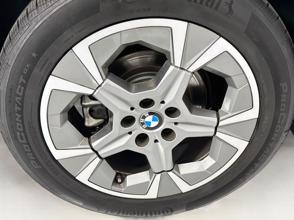 Thumbnail: 2025 BMW X1 - 31