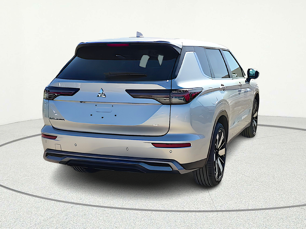 2026 Mitsubishi Outlander SE - 5