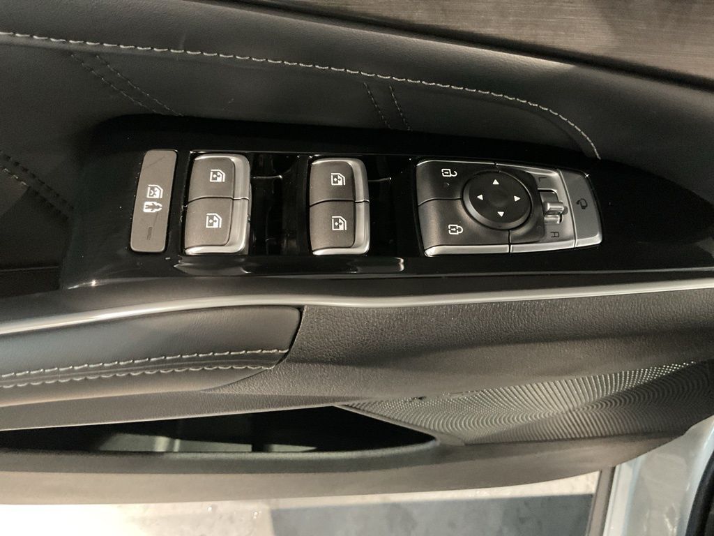 New 2026 Silver Kia X-Line SX image 10