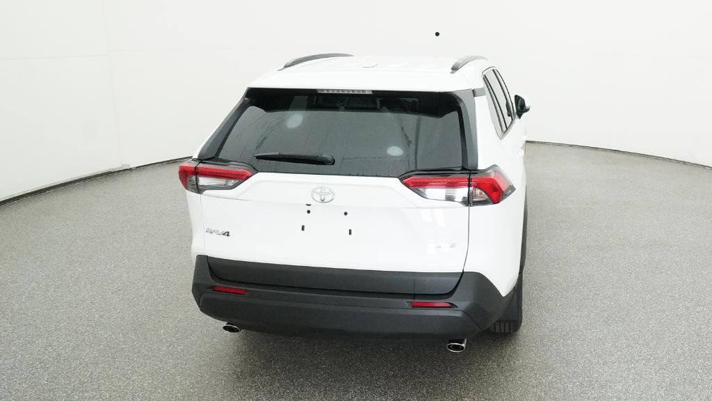 Thumbnail: 2025 Toyota RAV4 - 21