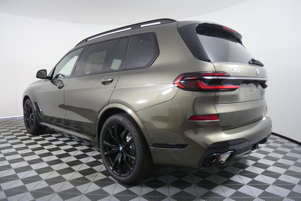 Thumbnail: 2027 BMW X7 - 5