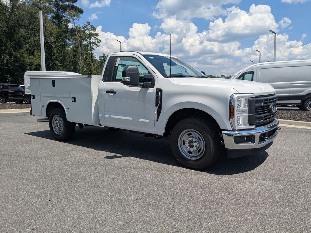 2025 Ford F-250 Super Duty XL