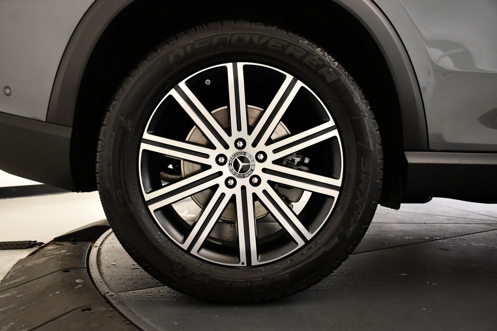 Thumbnail: 2026 Mercedes-Benz GLE - 15