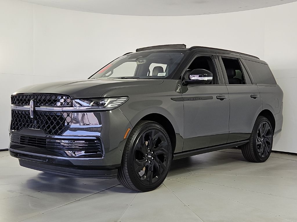 Thumbnail: 2025 Lincoln Navigator - 2