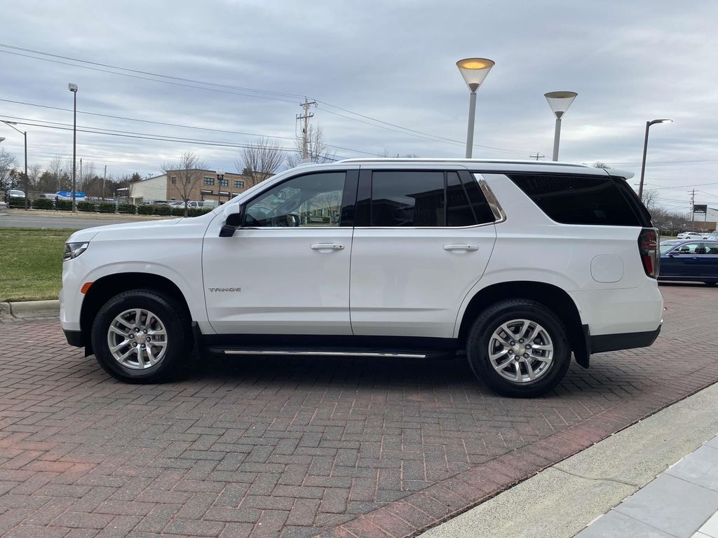 2023 Chevrolet Tahoe LS 8