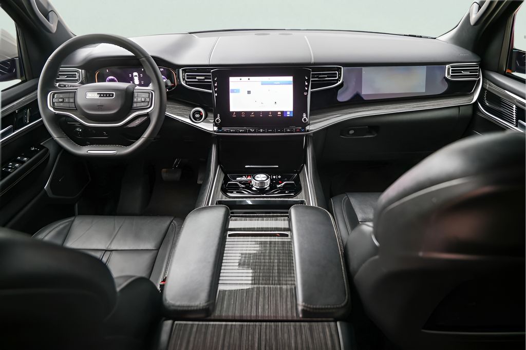 Used Car 2022 Jeep Wagoneer  Series Iii For Sale Under $50,000 In Austin, Texas