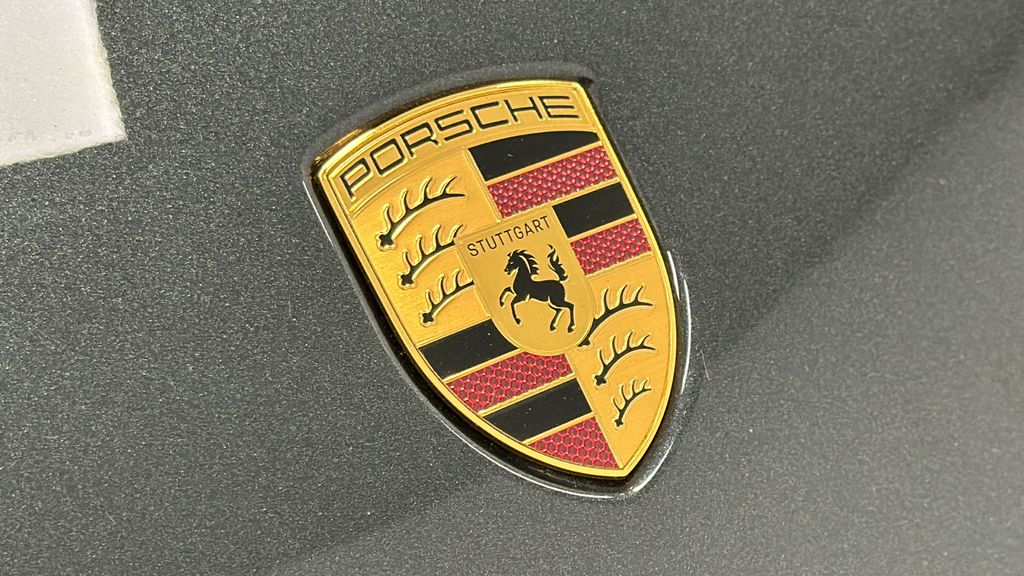 Thumbnail: 2025 Porsche Macan - 14