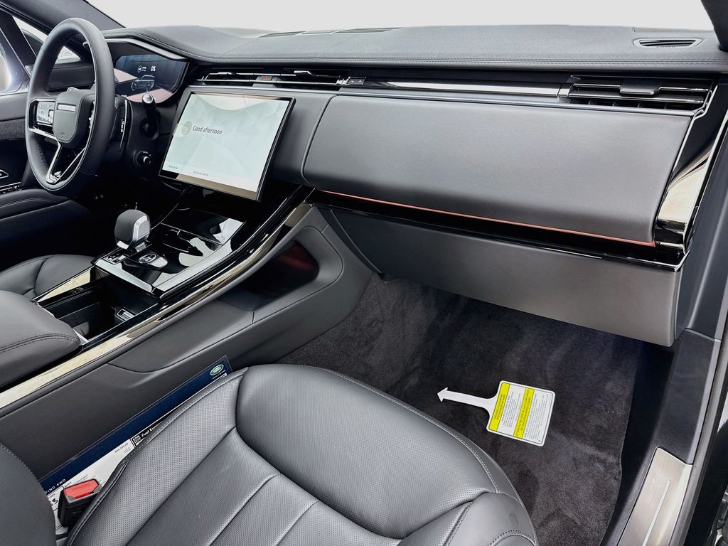 Thumbnail: 2026 Land Rover Range Rover Sport - 16