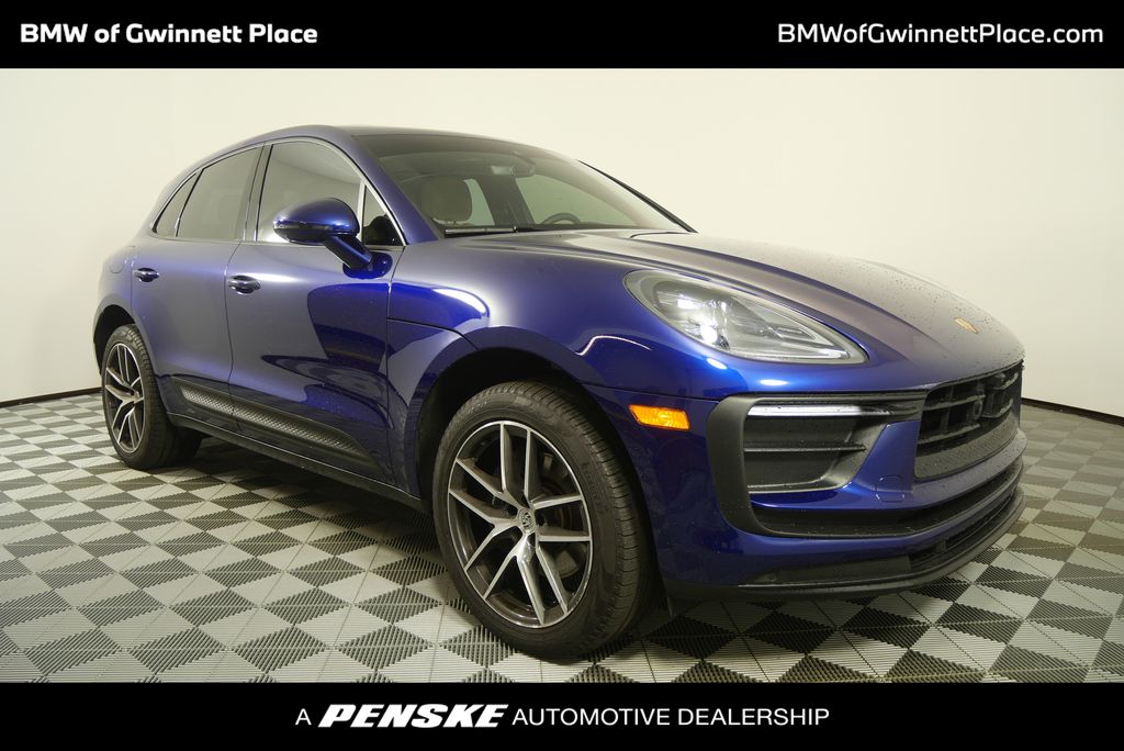 Thumbnail: 2025 Porsche Macan - 1