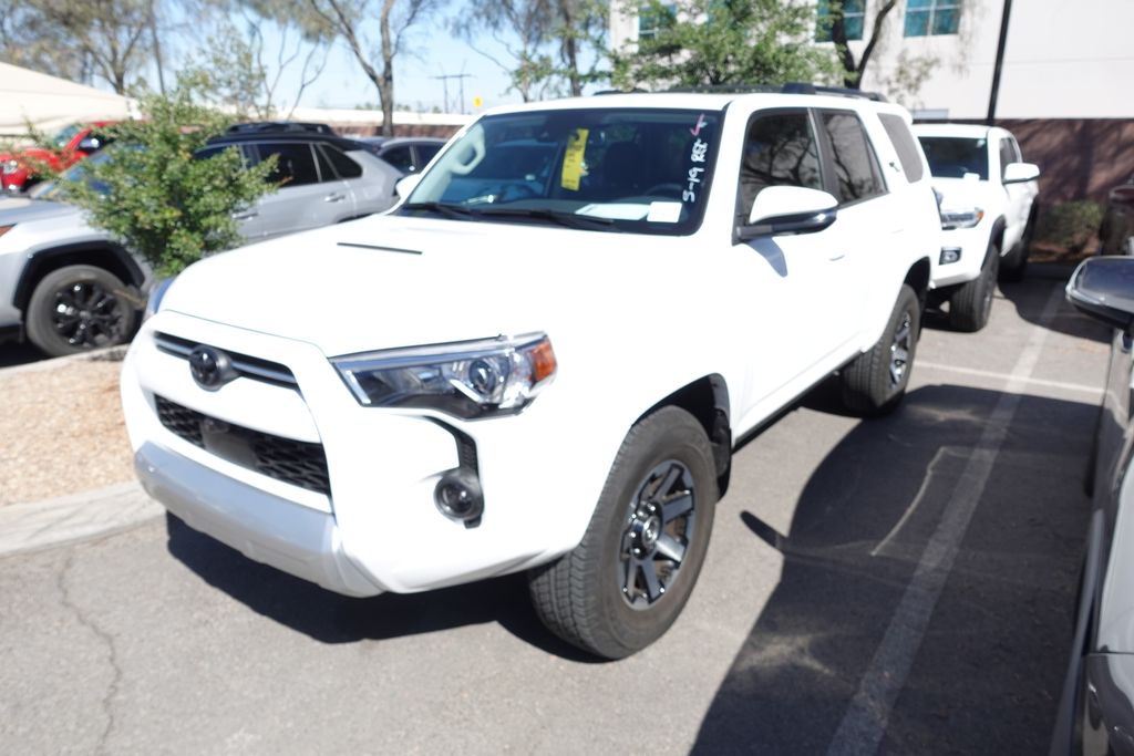 View vehicle photo 4