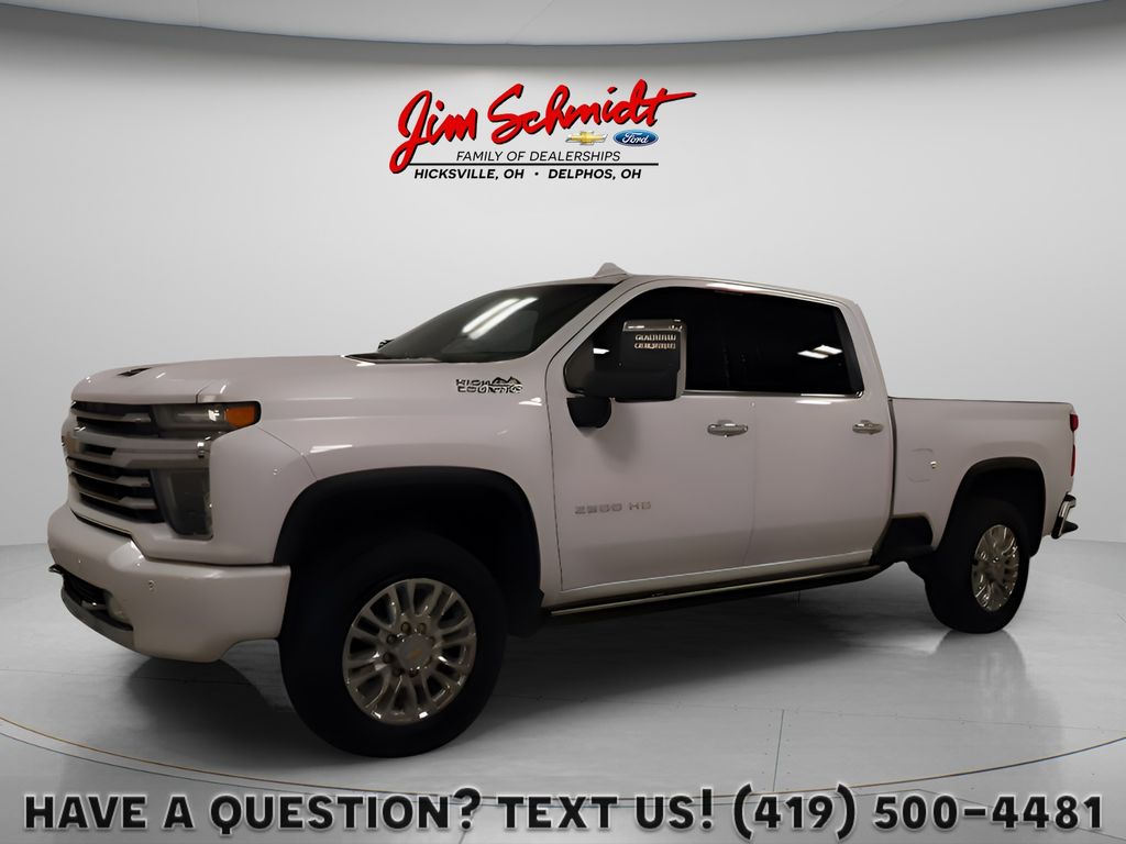 White (Iridescent Pearl Tricoat) 2022 Chevrolet Silverado 2500HD Pickup Truck Four-Wheel Drive Automatic