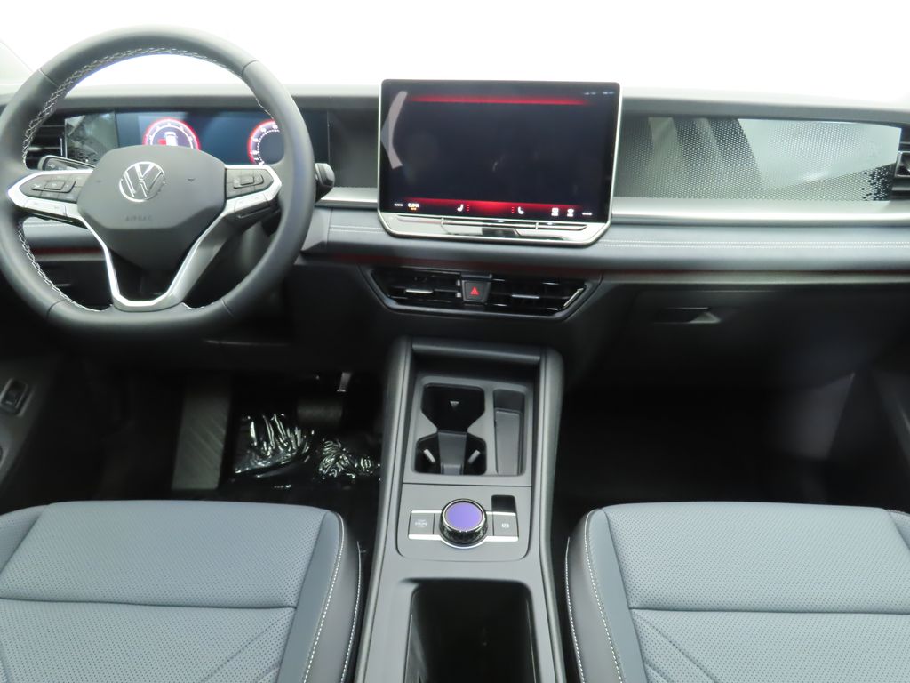 2025 Volkswagen Tiguan 2.0T 14