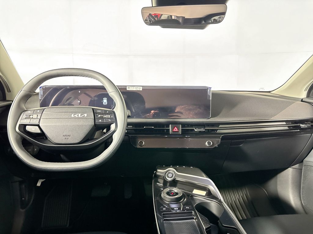 2025 Kia EV6 Wind