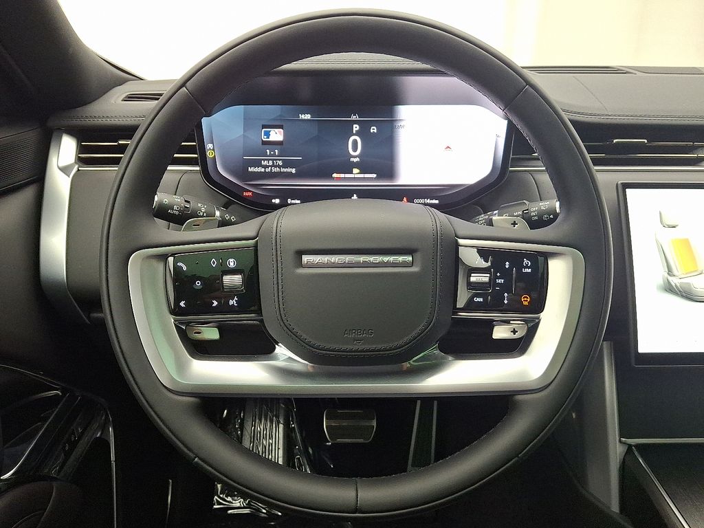 Thumbnail: 2025 Land Rover Range Rover - 15