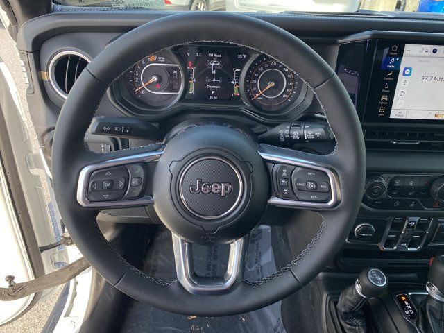 New 2026 White/off-white Jeep Sahara image 29