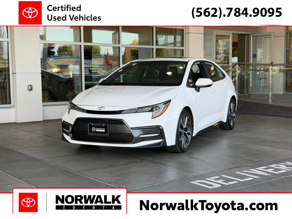 White (Wind Chill Pearl) 2022 Toyota Corolla XSE FWD Sedan Front-Wheel Drive Continuously Variable Transmission