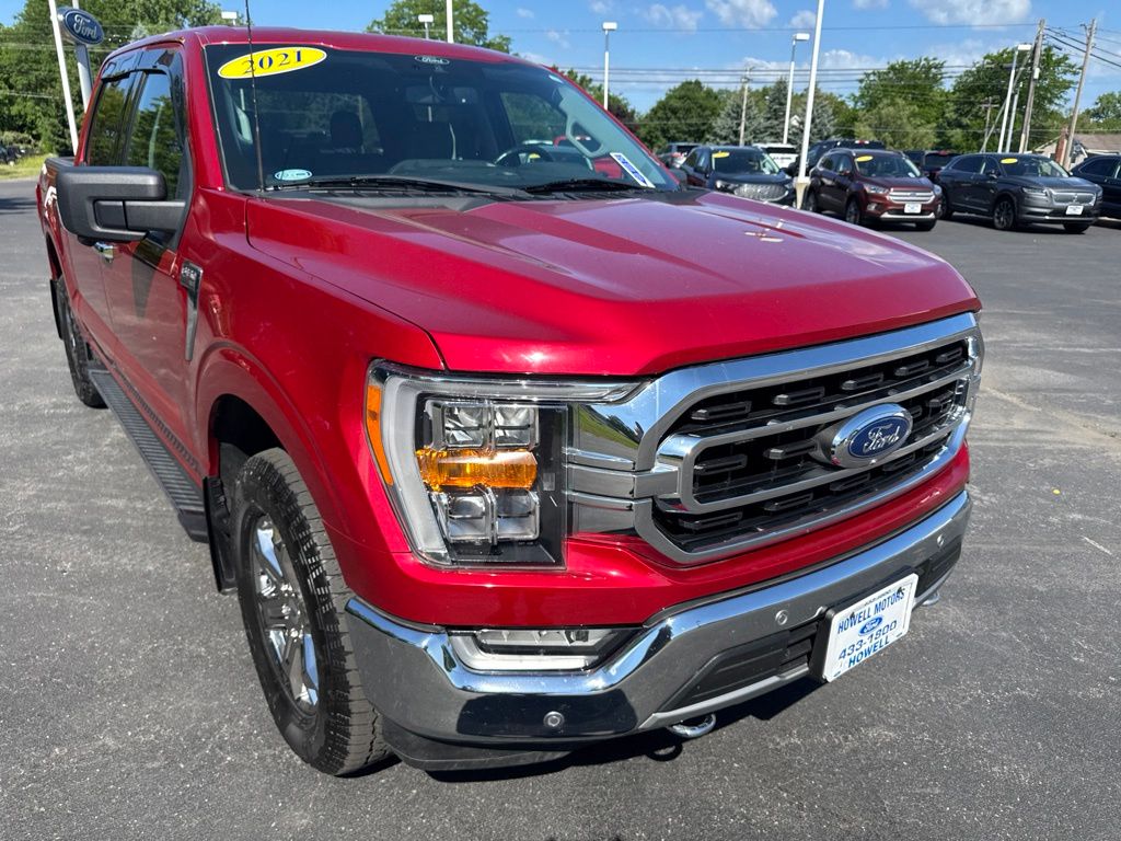Red Metallic 2021 Ford F-150 XLT SuperCrew 4WD Pickup Truck Four-Wheel Drive Automatic