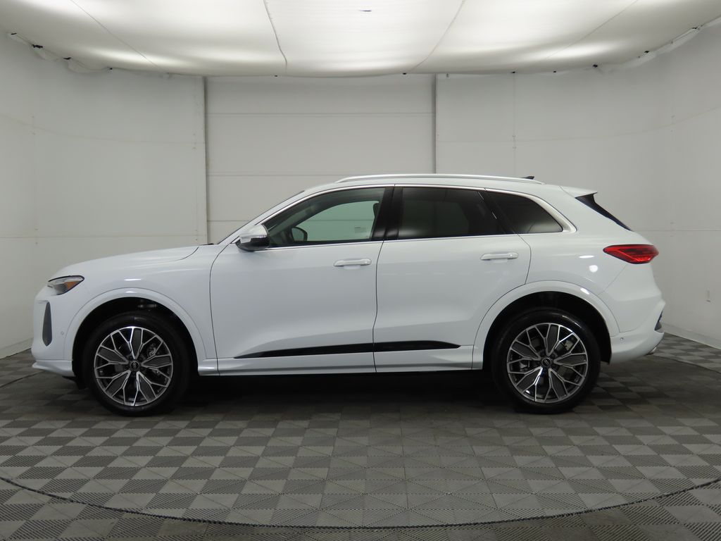2025 Audi Q5 Premium 8