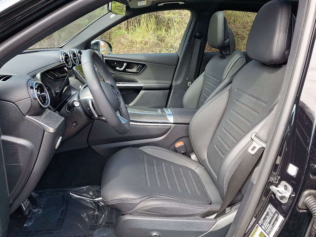 Thumbnail: 2026 Mercedes-Benz GLC - 13