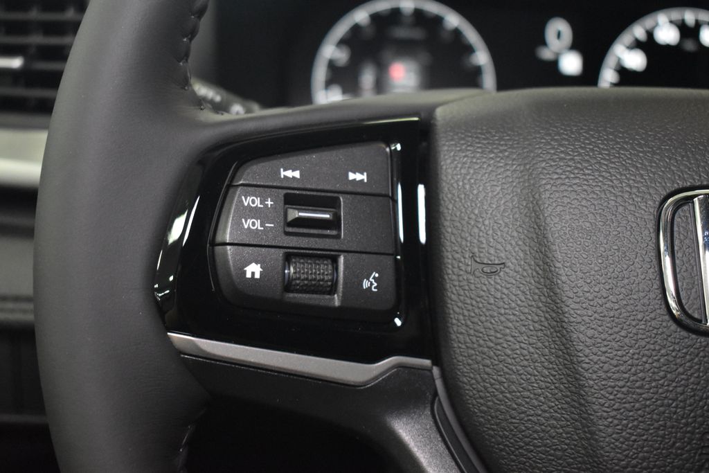 2025 Honda Odyssey EX-L 16
