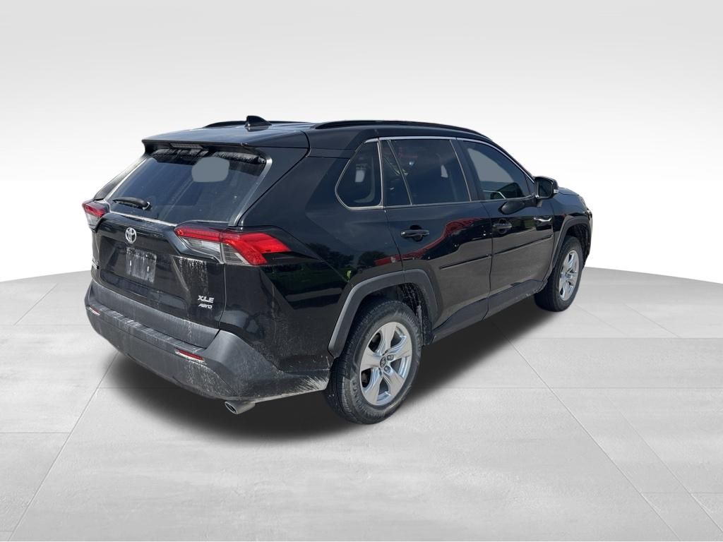 Used 2021 Toyota RAV4 SUV