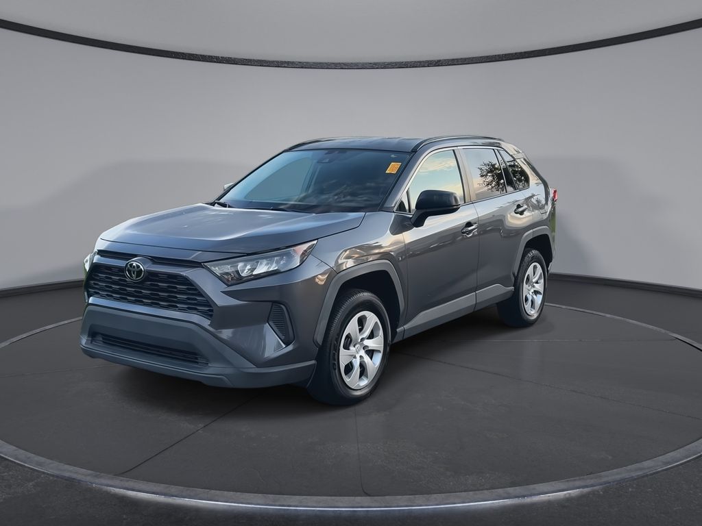 Thumbnail: 2021 Toyota RAV4 - 4