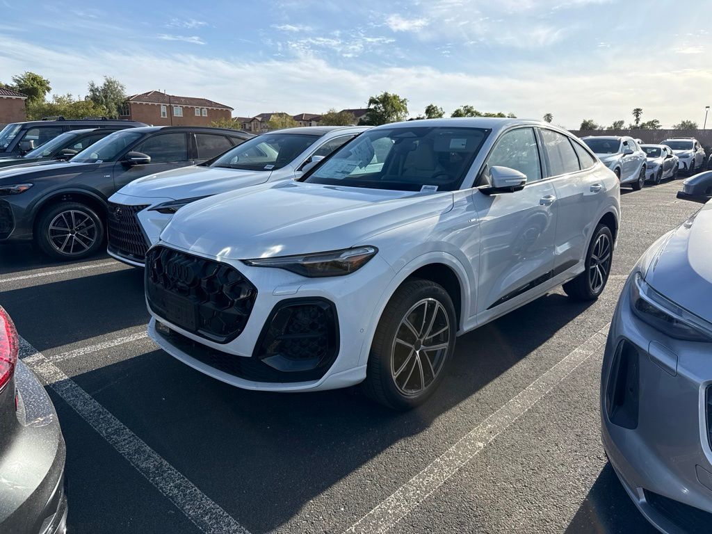 Thumbnail: 2026 Audi Q5 - 1