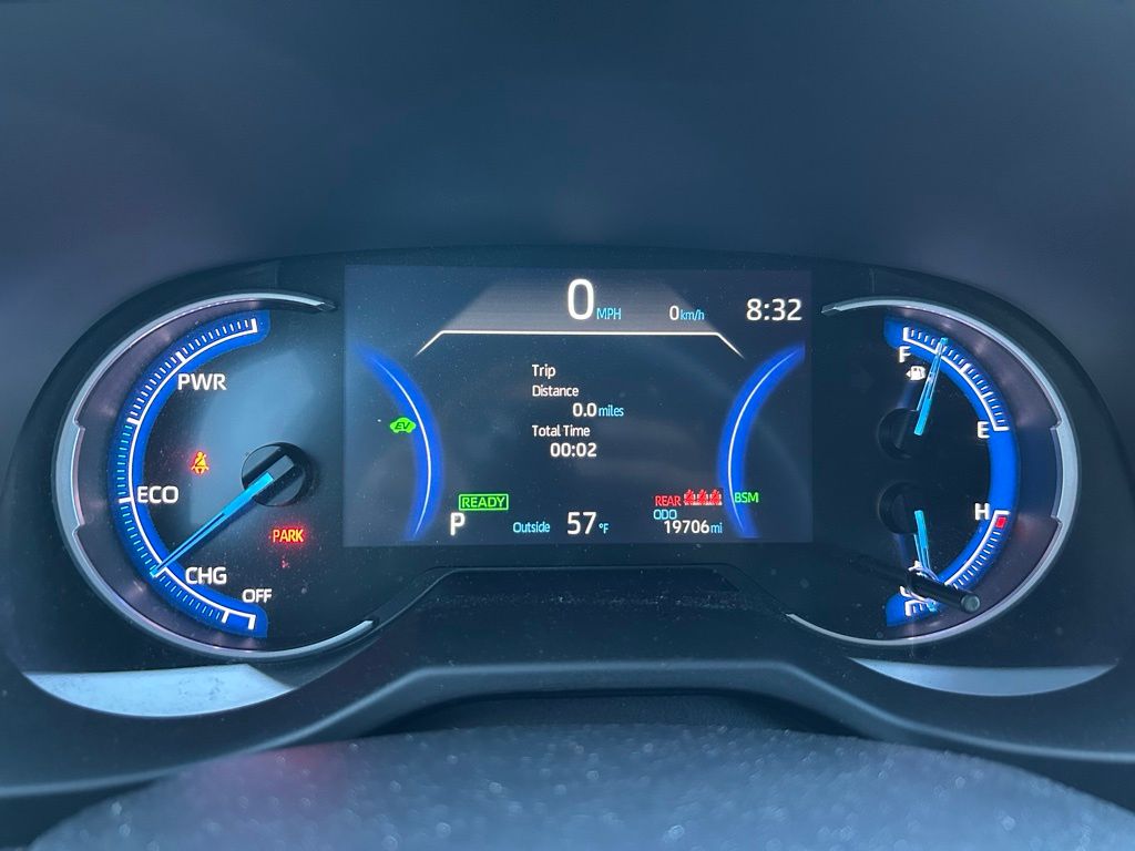 Thumbnail: 2024 Toyota RAV4 - 22