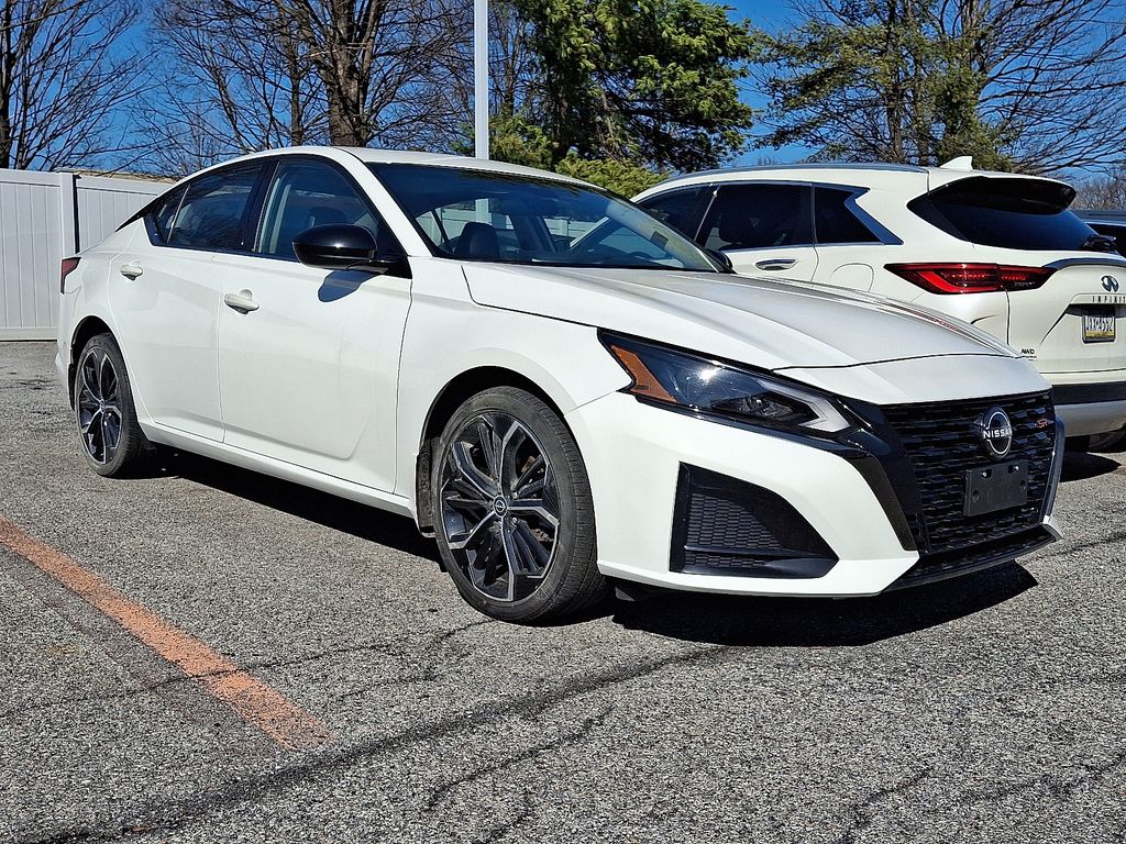 2023 Nissan Altima 2.5 SR AWD