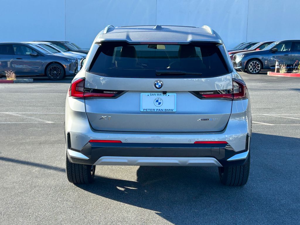 Thumbnail: 2025 BMW X1 - 4
