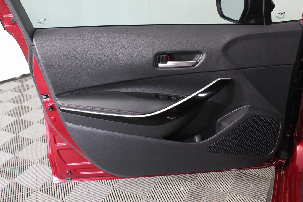 Thumbnail: 2025 Toyota Corolla - 12