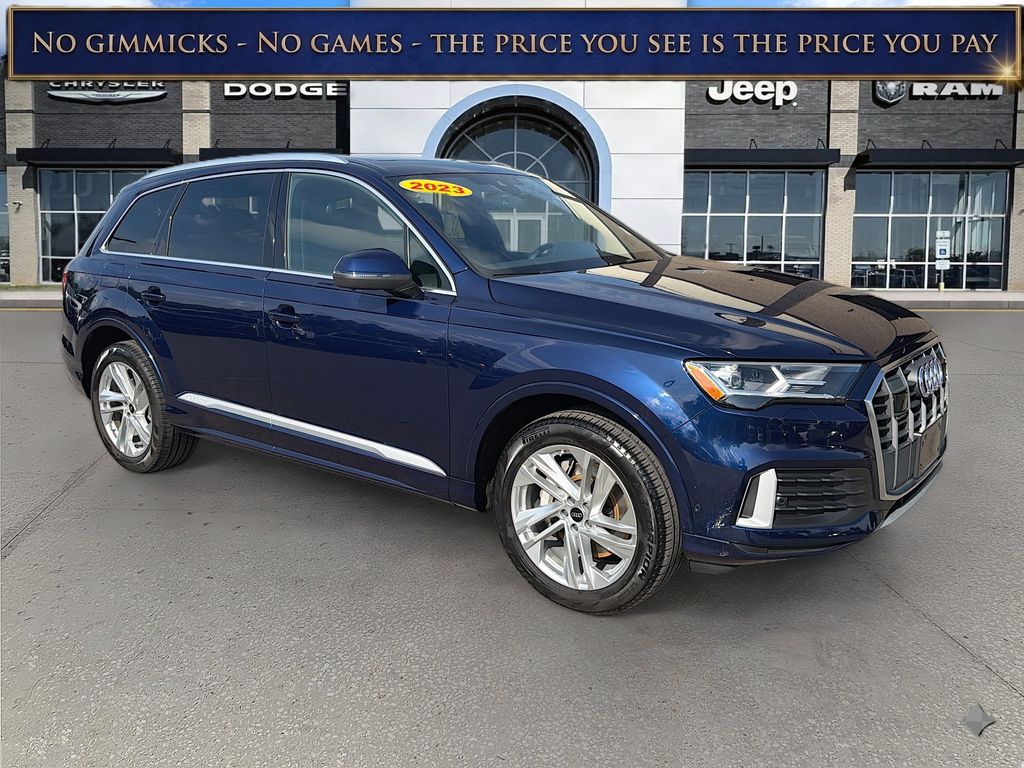 Navarra Blue Metallic 2023 Audi Q7 quattro Premium 45 TFSI SUV / Crossover All-Wheel Drive 8-Speed Automatic