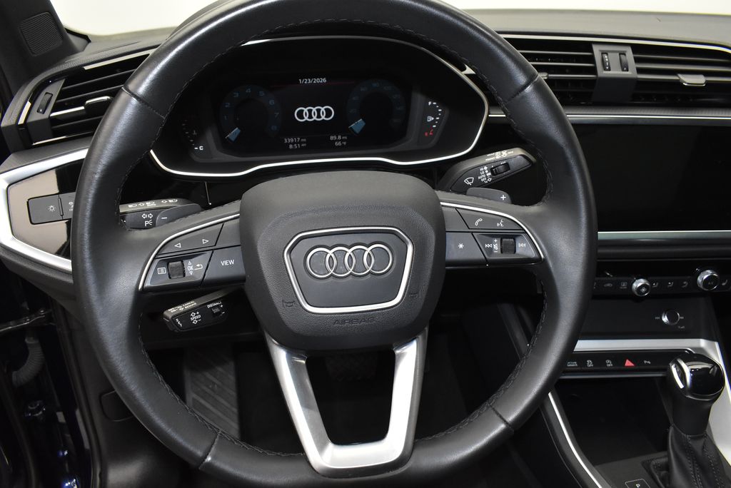 Thumbnail: 2025 Audi Q3 - 16