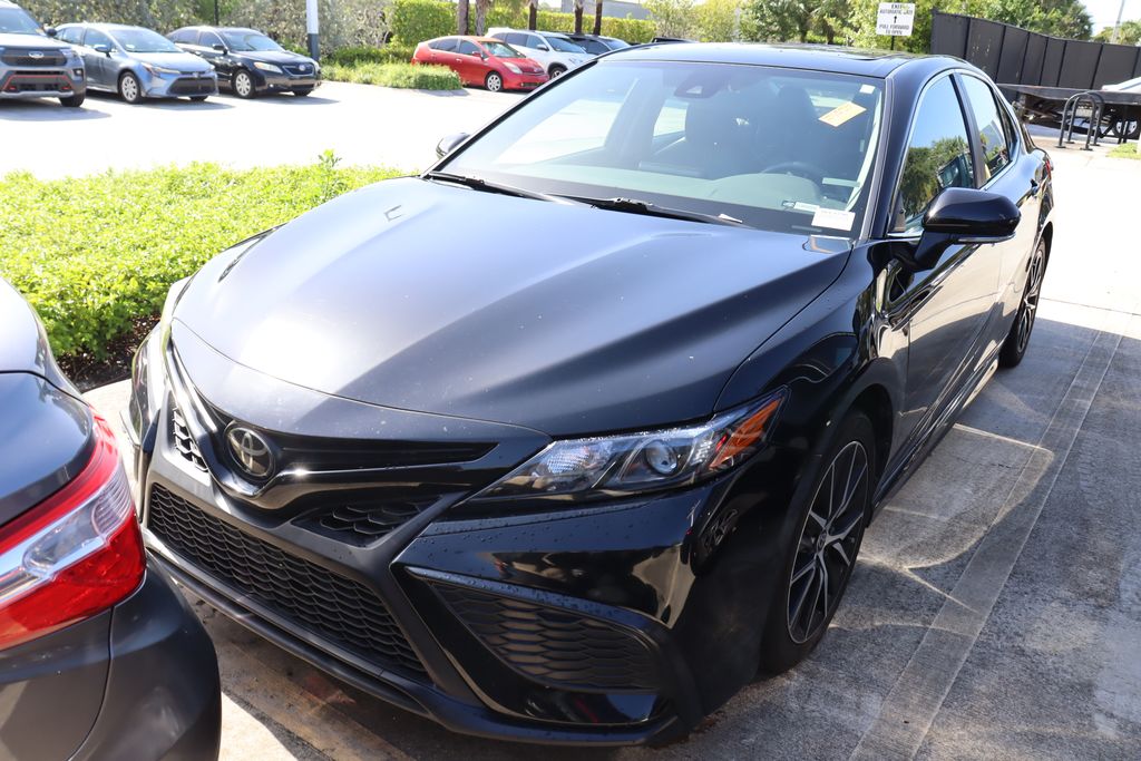 Thumbnail: 2022 Toyota Camry - 2