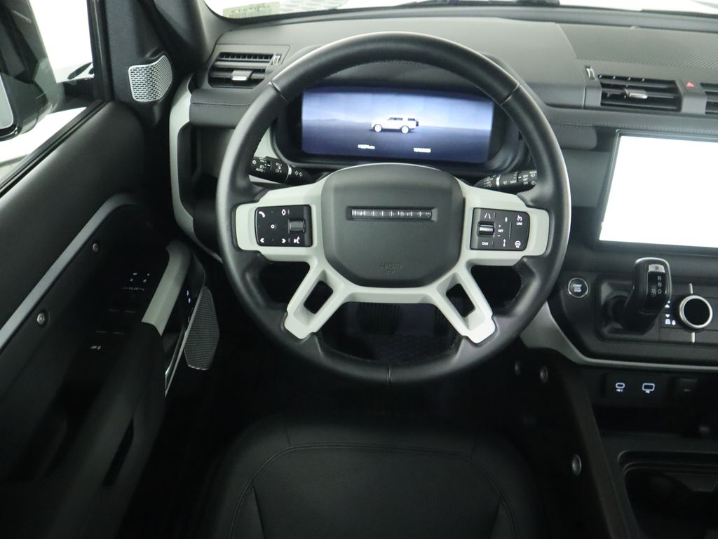 Thumbnail: 2024 Land Rover Defender - 10