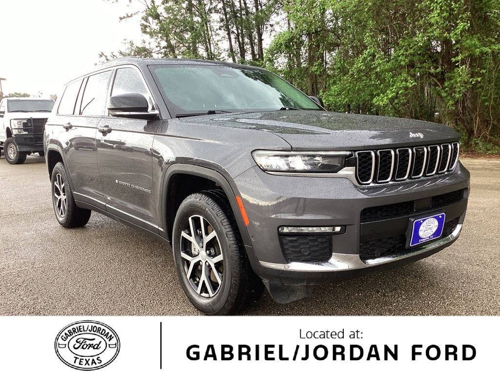Baltic Gray Metallic Clearcoat 2024 Jeep Grand Cherokee L SUV / Crossover Four-Wheel Drive 8-Speed Automatic