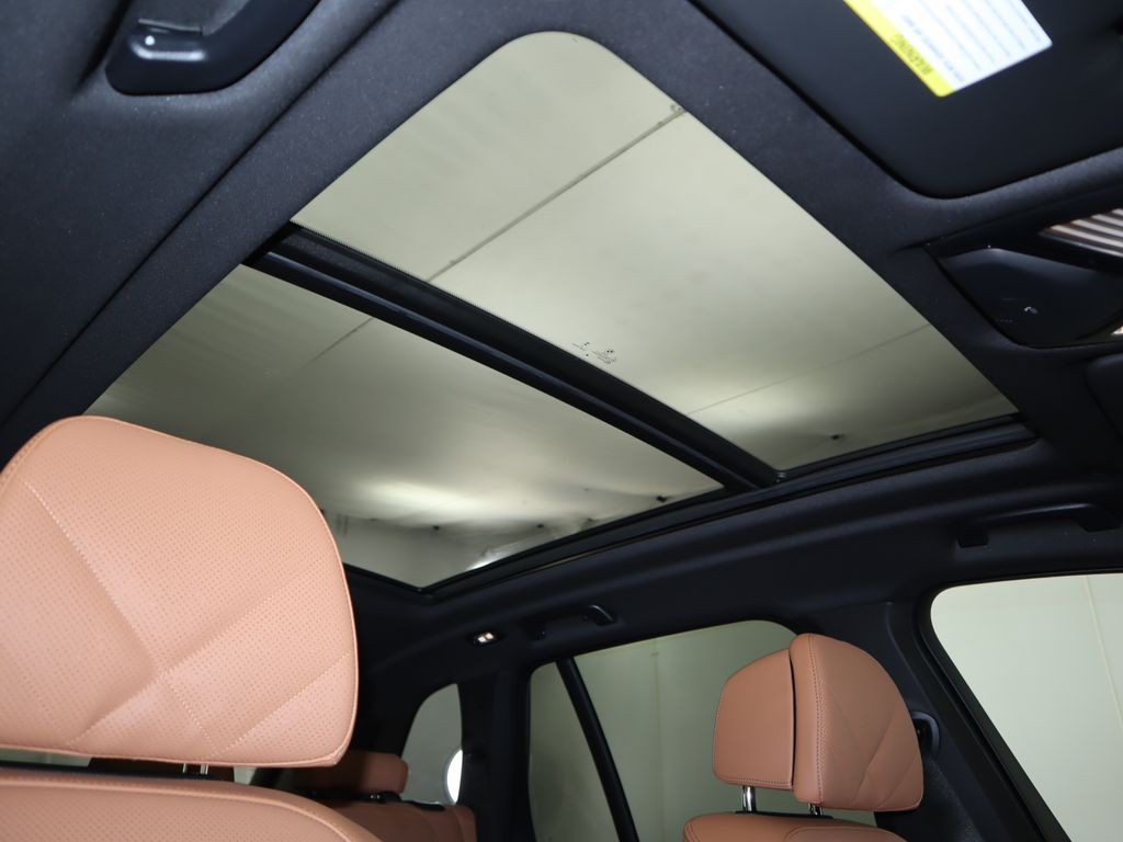 Thumbnail: 2026 BMW X5 - 20