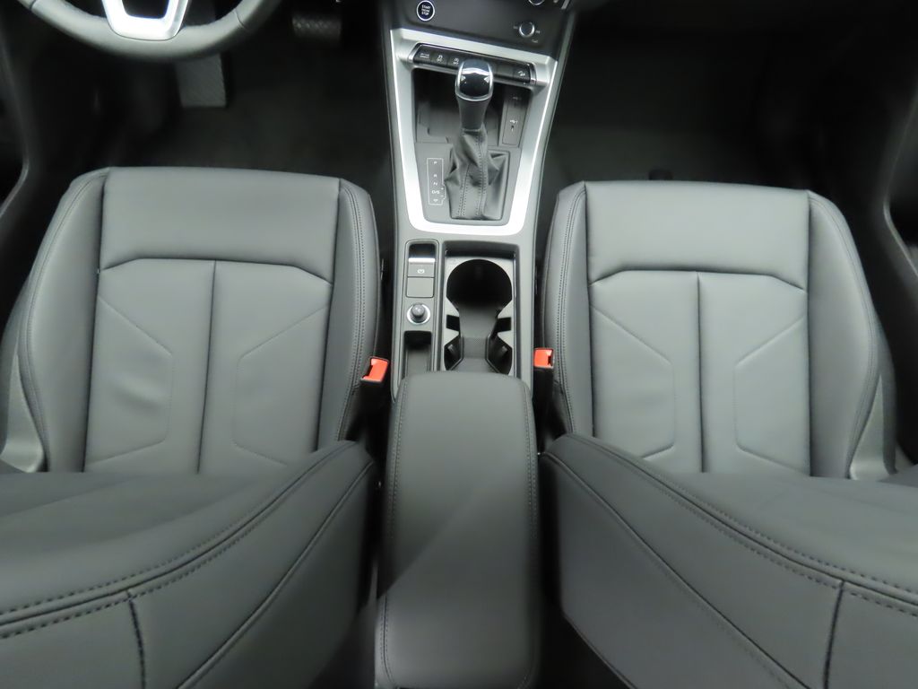 2025 Audi Q3 Premium 17