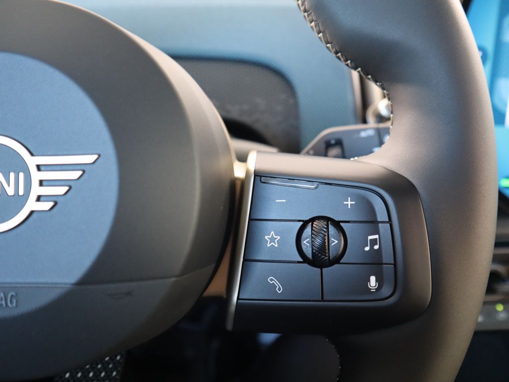 Thumbnail: 2026 MINI Cooper Countryman - 12