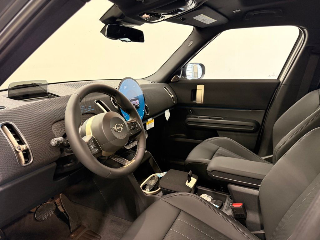 Thumbnail: 2027 MINI Cooper Countryman - 11
