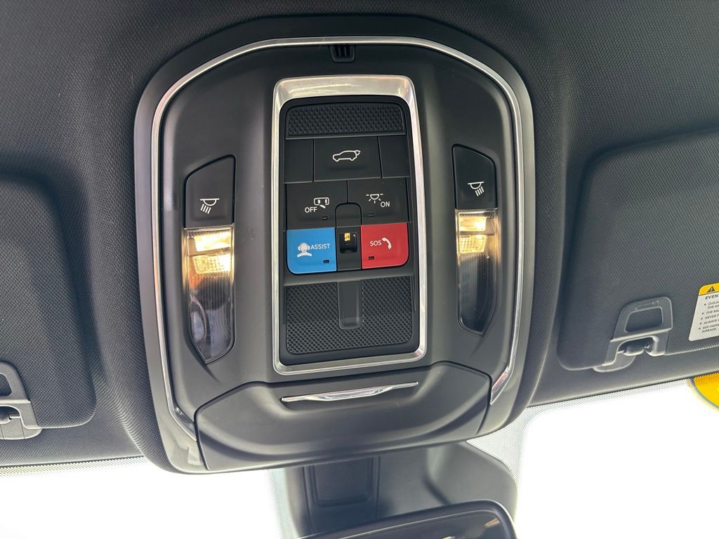 Used 2024 Jeep Grand Cherokee SUV